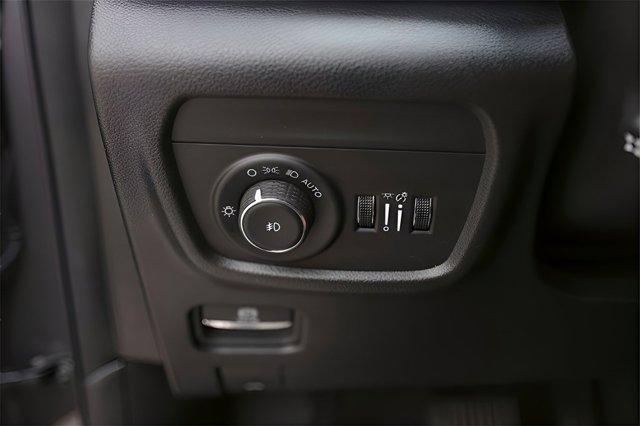 Photo of 2024 Baltic Gray Metallic Clearcoat Jeep Grand Cherokee