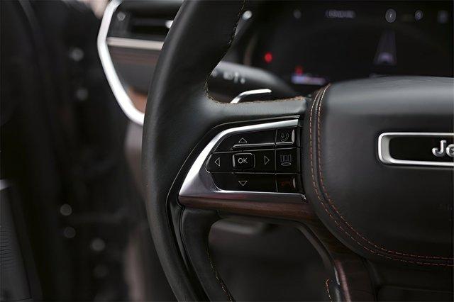 Photo of 2024 Baltic Gray Metallic Clearcoat Jeep Grand Cherokee