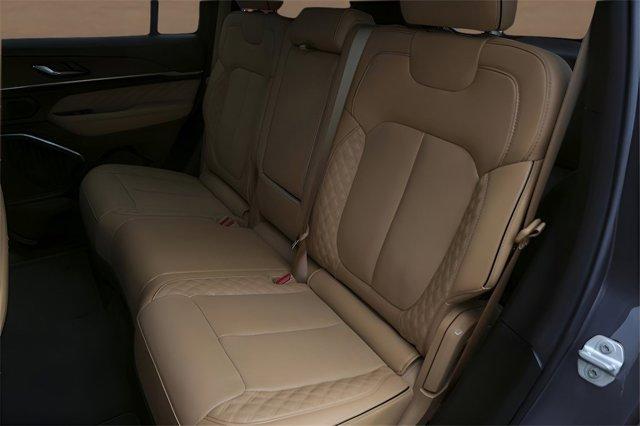 Photo of 2024 Baltic Gray Metallic Clearcoat Jeep Grand Cherokee