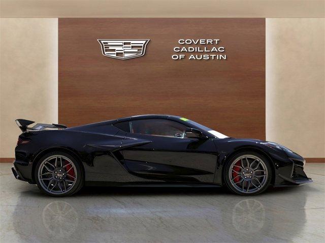 Photo of 2023 Black Chevrolet Corvette