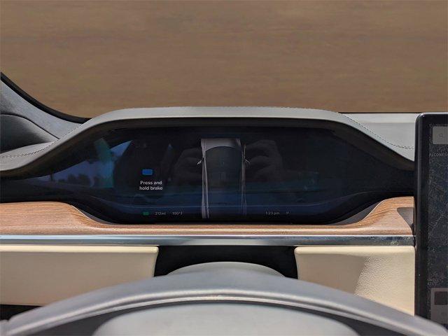 Photo of 2021 Gray Tesla Model S