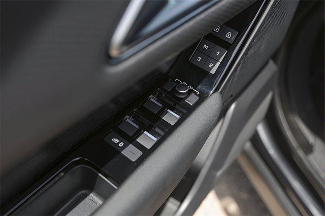 Photo of 2023 Gray Land Rover Range Rover Velar