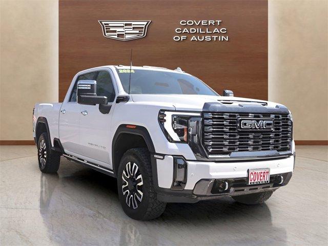 Photo of 2024 White Frost Tricoat GMC Sierra 2500