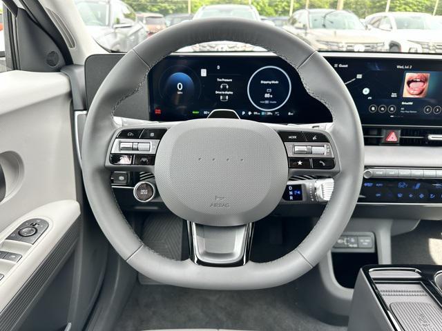 Photo of 2025 Atlas White Hyundai IONIQ 5