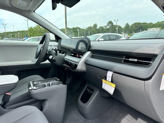 Photo of 2025 Atlas White Hyundai IONIQ 5