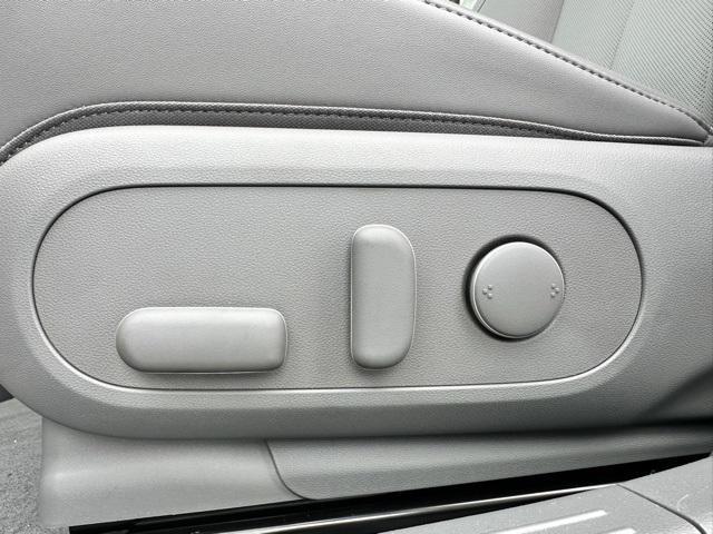 Photo of 2025 Atlas White Hyundai IONIQ 5