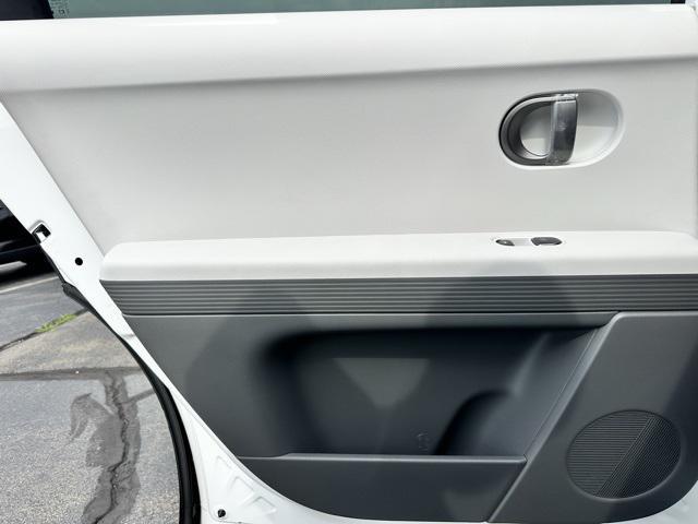 Photo of 2025 Atlas White Hyundai IONIQ 5