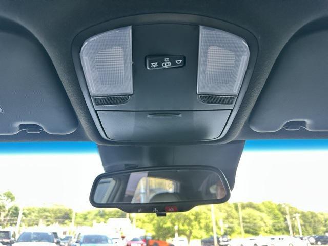 Photo of 2023 Lunar White Hyundai Kona N