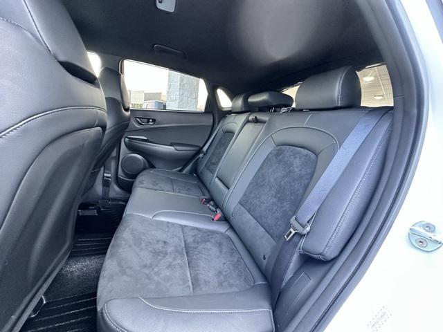Photo of 2023 Lunar White Hyundai Kona N