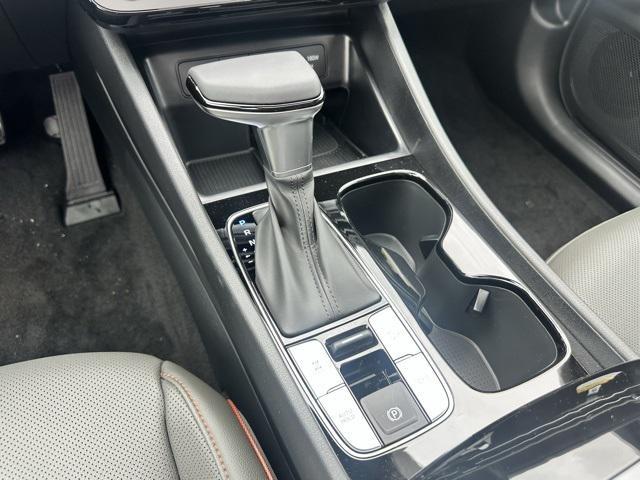 Photo of 2025 Phantom Black Hyundai SANTA CRUZ