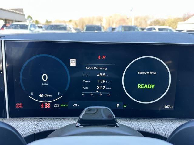 Photo of 2025 Serenity White Hyundai SANTA FE HEV