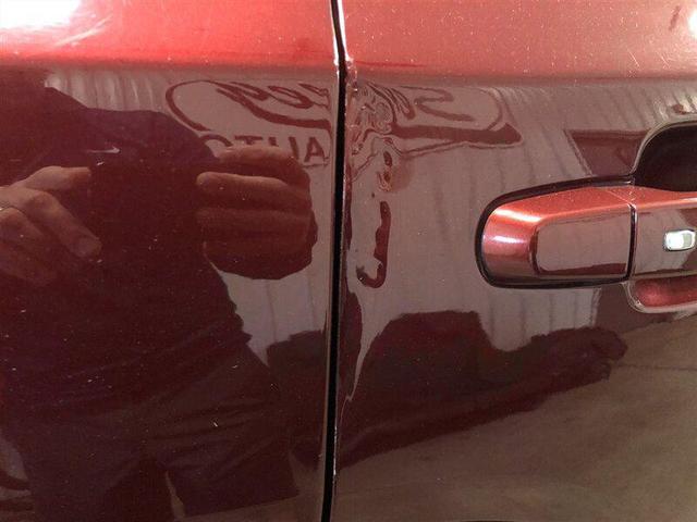 Photo of 2017 Red GMC Acadia