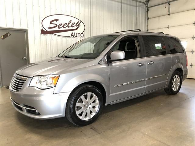 2016 Chrysler Town & Country