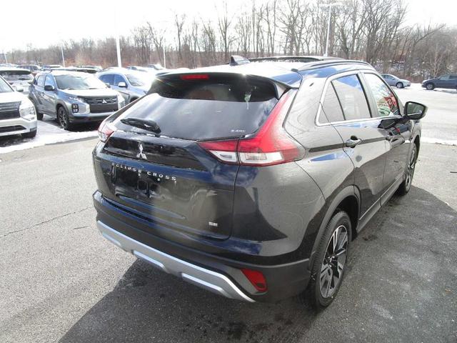 Photo of 2025 Labrador Black Pearl Mitsubishi Eclipse Cross
