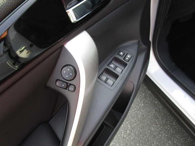 Photo of 2024 White Diamond Mitsubishi Eclipse Cross