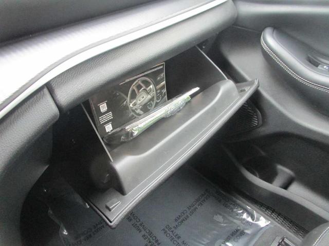 Photo of 2024 Bright White Clearcoat Jeep Grand Cherokee L