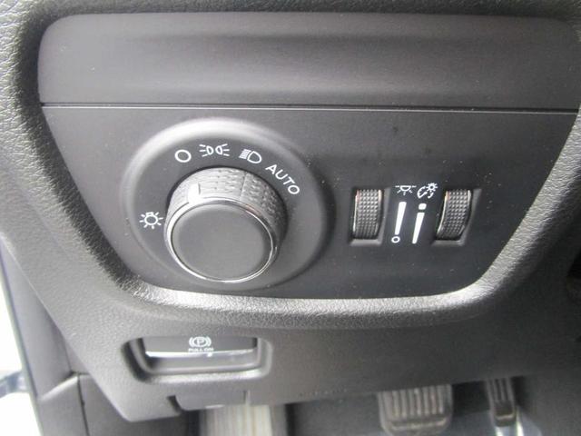 Photo of 2024 Bright White Clearcoat Jeep Grand Cherokee L