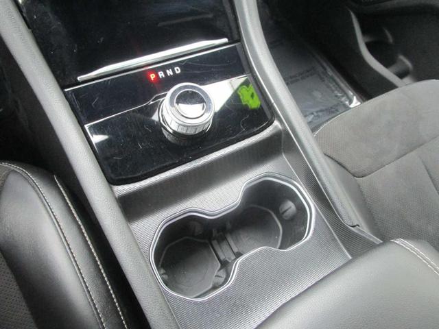 Photo of 2024 Bright White Clearcoat Jeep Grand Cherokee L
