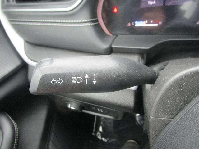 Photo of 2024 Bright White Clearcoat Jeep Grand Cherokee L