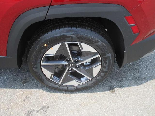 Photo of 2025 Red Hyundai TUCSON