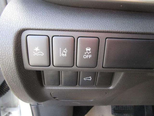 Photo of 2025 White Diamond Mitsubishi Eclipse Cross