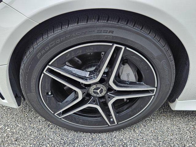 Photo of 2023 Polar White Mercedes-Benz C-Class