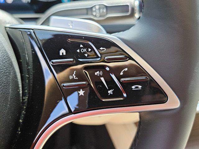 Photo of 2025  Mercedes-Benz GLS 450