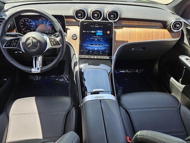 Photo of 2025 Black Mercedes-Benz GLC 300