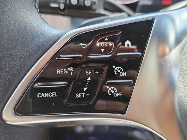 Photo of 2025 Black Mercedes-Benz GLC 300