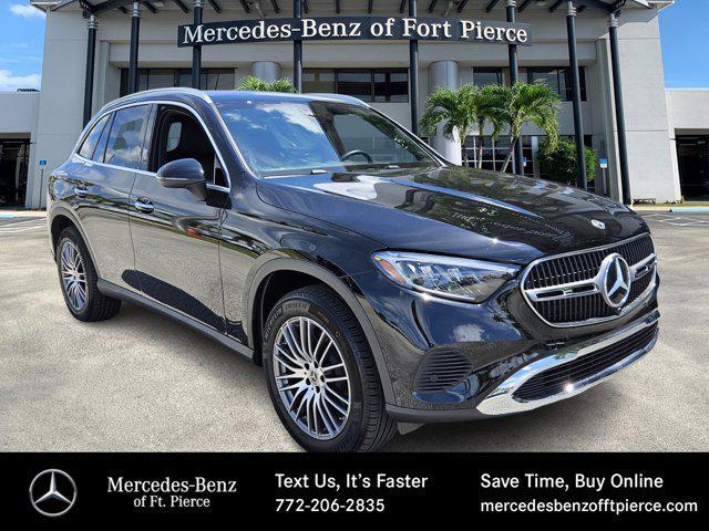 Photo of 2025 Black Mercedes-Benz GLC 300
