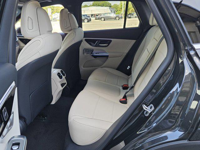 Photo of 2025  Mercedes-Benz GLC 300