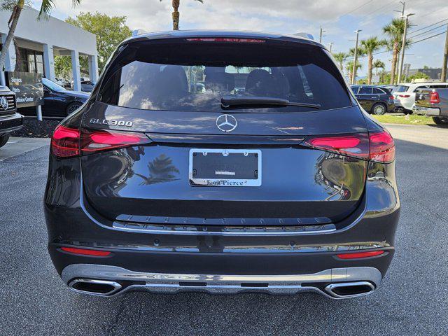 Photo of 2025  Mercedes-Benz GLC 300