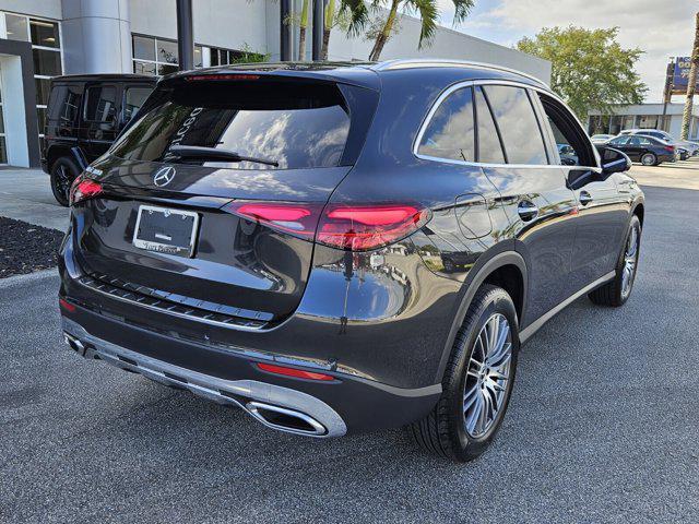 Photo of 2025  Mercedes-Benz GLC 300