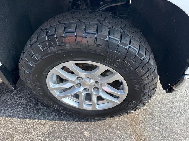Photo of 2019 WHITE Chevrolet Silverado 1500