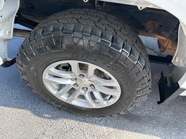 Photo of 2019 WHITE Chevrolet Silverado 1500