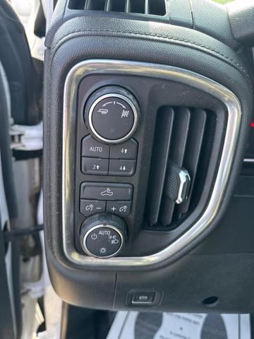 Photo of 2019 WHITE Chevrolet Silverado 1500