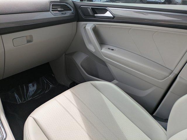 Photo of 2024 Deep Black Pearl Effect Volkswagen Tiguan
