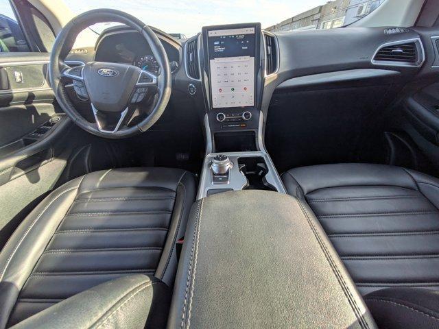 Photo of 2023 Atlas Blue Ford Edge