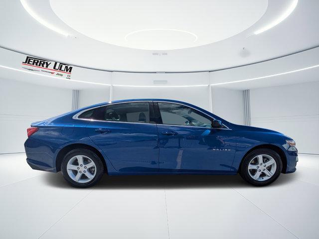 Photo of 2023 Riverside Blue Metallic Chevrolet Malibu