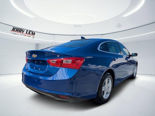 Photo of 2023 Riverside Blue Metallic Chevrolet Malibu