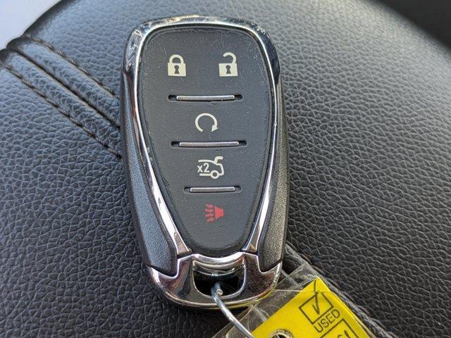 Photo of 2023 Riverside Blue Metallic Chevrolet Malibu