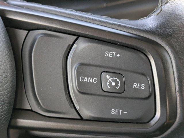 Photo of 2021 Bright White Clearcoat Jeep Gladiator