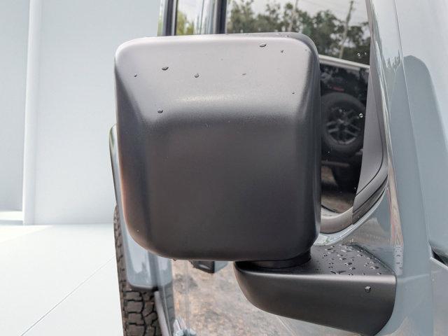 Photo of 2025 Anvil Clearcoat Jeep Gladiator