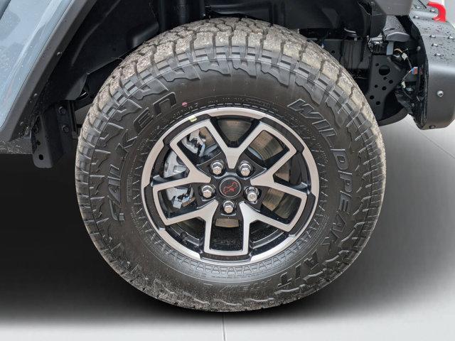 Photo of 2025 Anvil Clearcoat Jeep Gladiator
