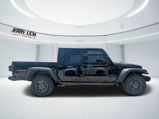 Photo of 2025 Black Clearcoat Jeep Gladiator