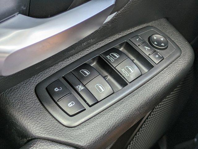Photo of 2019 Diamond Black RAM 1500