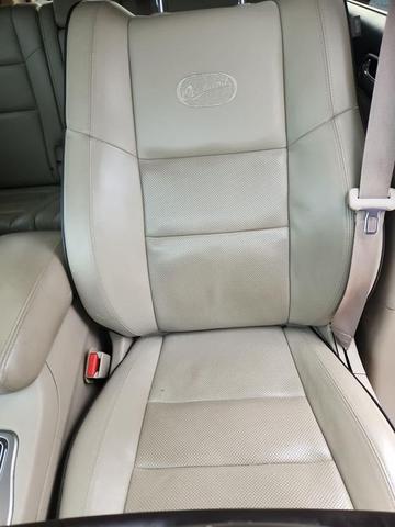 Photo of 2017 Diamond Black Jeep Grand Cherokee