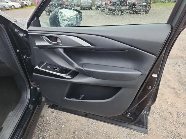 Photo of 2023 Jet Black Mica Mazda CX-9