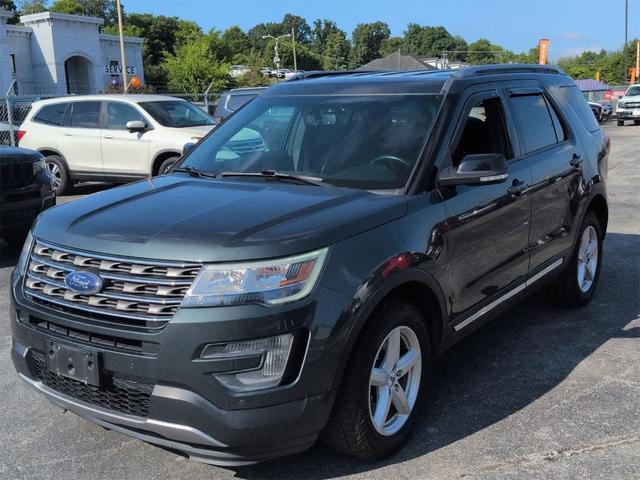 Photo of 2016 Guard Metallic Ford Explorer