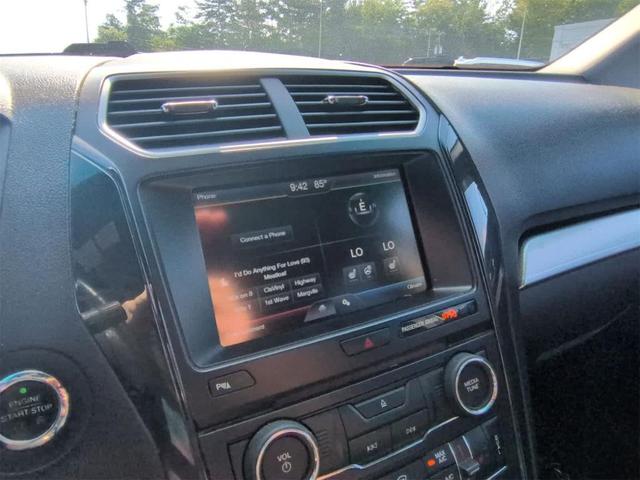 Photo of 2016 Guard Metallic Ford Explorer